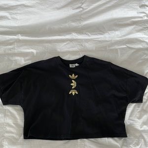 Adidas crop tee